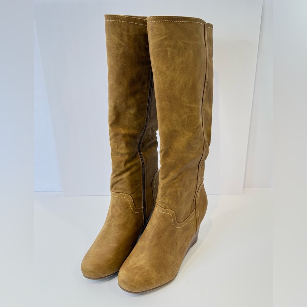 Tan Knee-High Women's distressed Boots